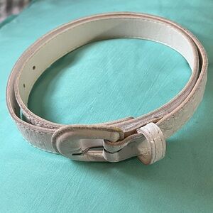 Vintage Pearl Textured White Women's Belt
